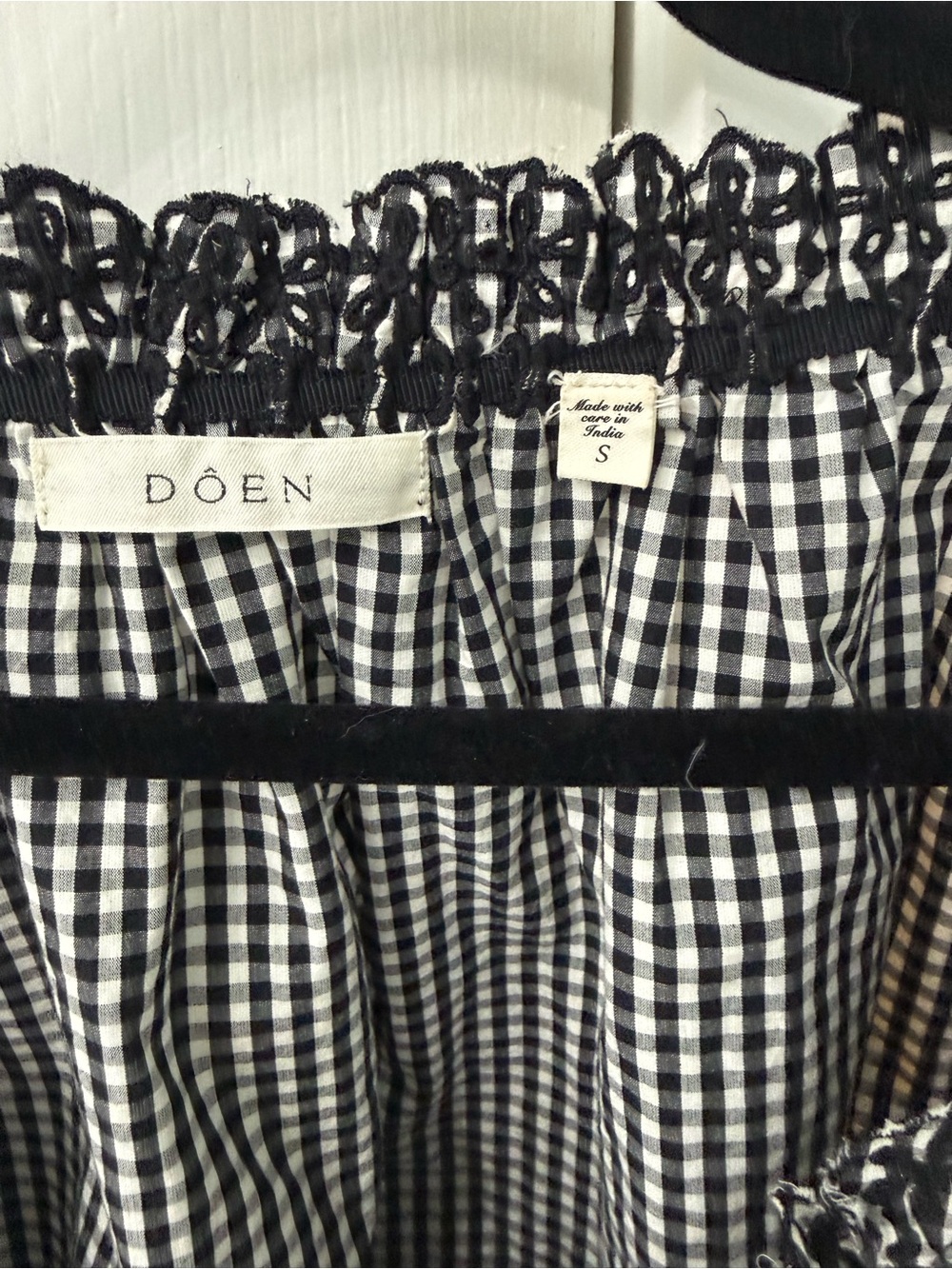 Doen Nera  Black & White Gingham Puff-Sleeve Tie-Front Top - Picture 2 of 3